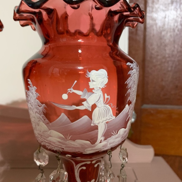 Victorian Mary Gregory Cranberry Glass Mantle LUSTRE Vases - Picture 3 of 11